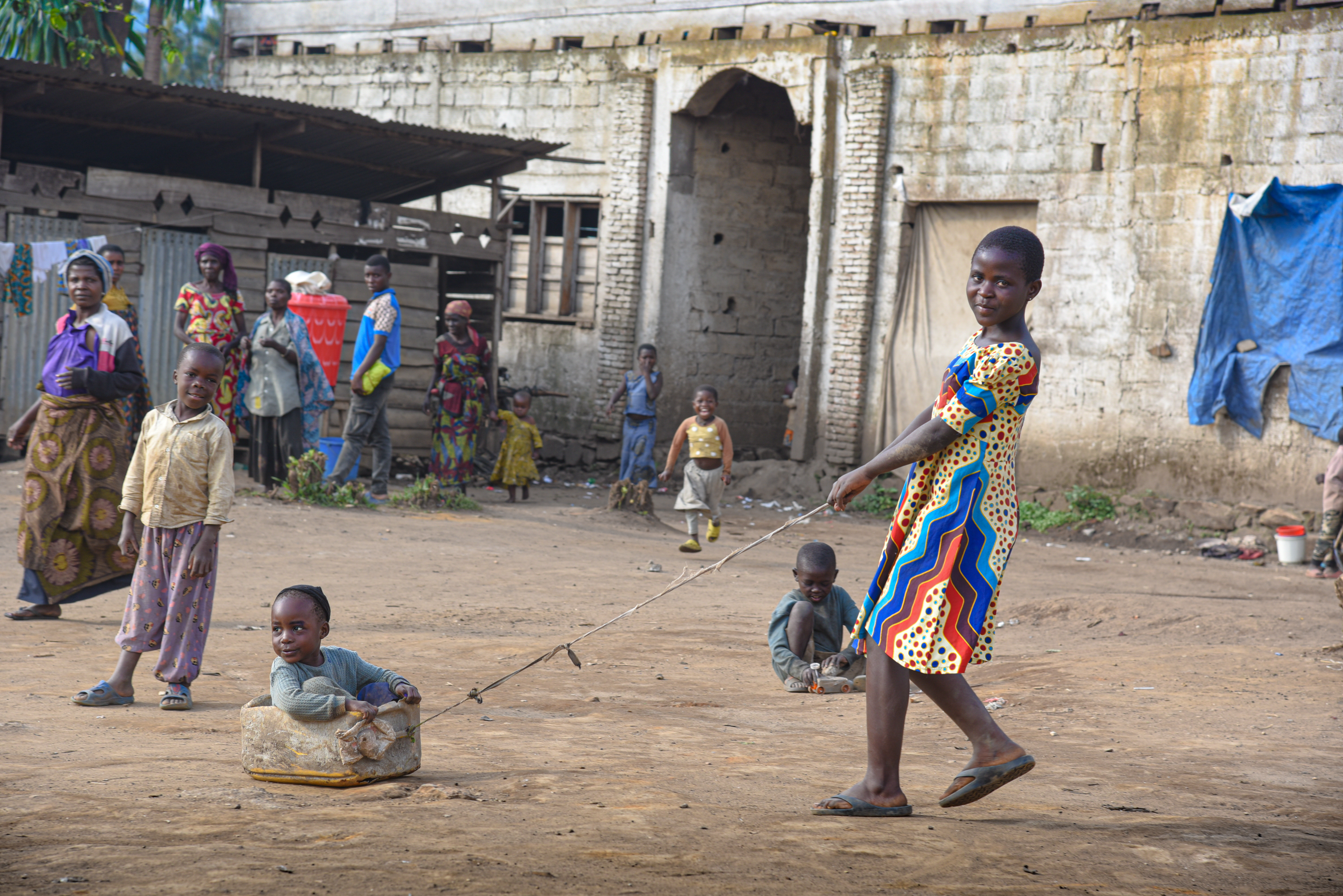 Displaced children playing in DRC
